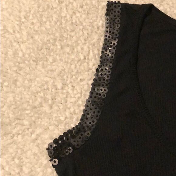 3/$15 or 5/$20 Sparkle & Fade black sequin top size medium - Picture 4 of 4